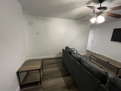 Cozy 3-Bedroom, 1-Bath Home Close to Fort Sill House in Lawton