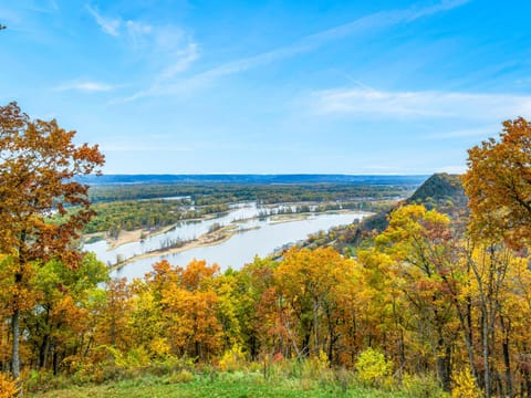 Nearby landmark, Natural landscape, Bird's eye view, Mountain view, River view