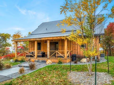 Property building, Natural landscape, Garden, Garden view