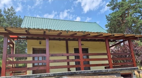 Stašina vikendica Divčibare House in Zlatibor District, Serbia