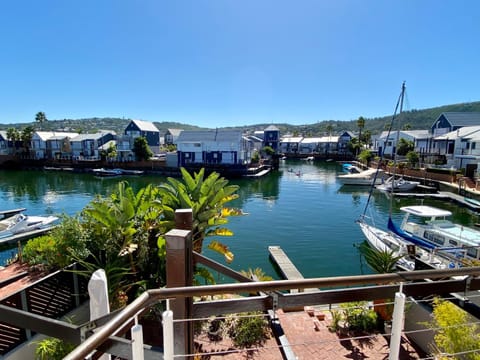 View (from property/room), View (from property/room), Balcony/Terrace, Balcony/Terrace, City view, City view, Lake view, Lake view, Mountain view, Mountain view