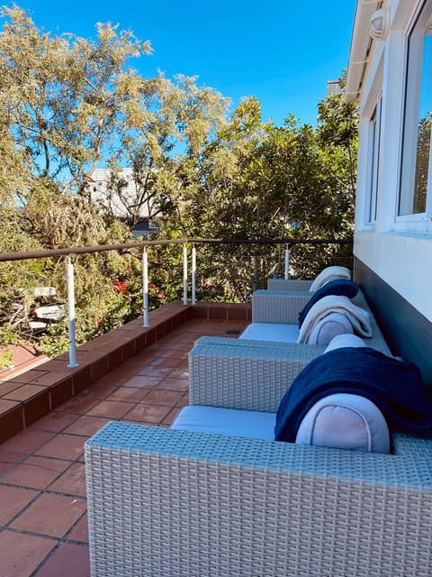 View (from property/room), View (from property/room), Balcony/Terrace, Balcony/Terrace, Seating area, Quiet street view