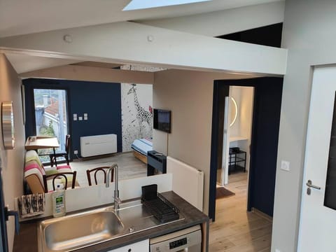 Photo of the whole room