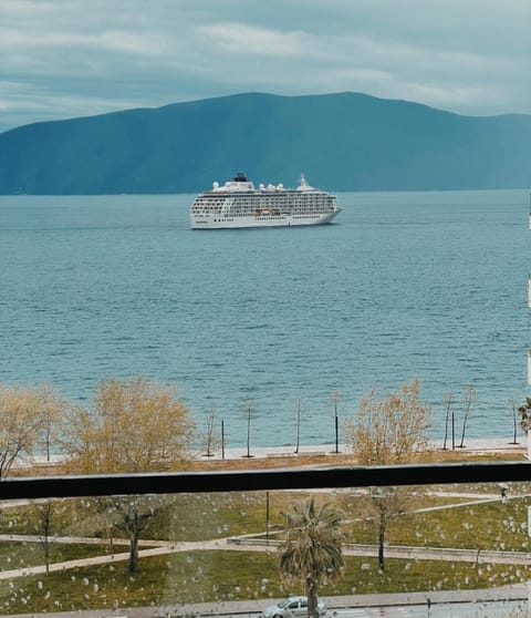 Beach, Mountain view, Sea view