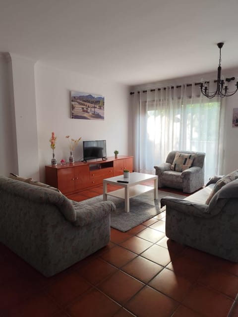 Communal lounge/ TV room, TV and multimedia