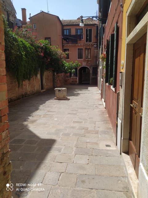 Casa Gialla Bed and Breakfast in Lido di Venezia