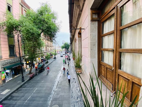 City view, Location