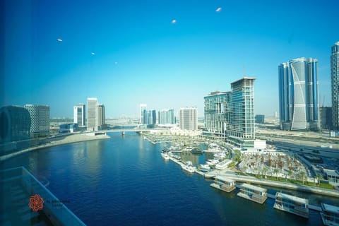 Property building, Restaurant/places to eat