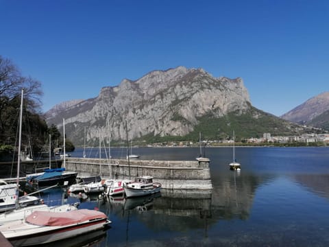 Natural landscape, Lake view, Mountain view