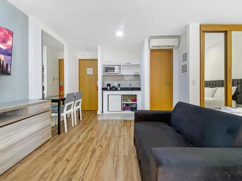 TV and multimedia, Kitchen or kitchenette, Living room, Seating area, Dining area, minibar