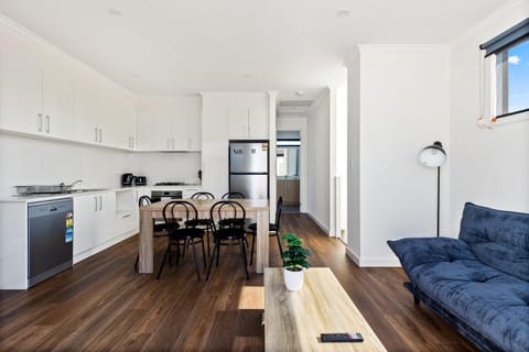 Kitchen or kitchenette, Living room, Dining area
