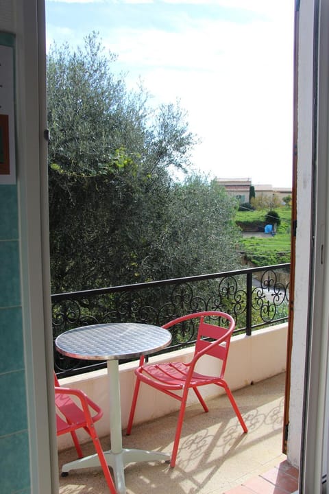 2 pièces calme et fonctionnel Apartment in Cagnes-sur-Mer