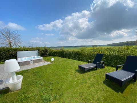 Garden, Swimming pool