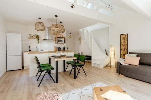 Kitchen or kitchenette, Living room, Other, Seating area, Dining area, minibar, oven, pet friendly