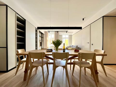 Living room, Seating area, Dining area, wardrobe