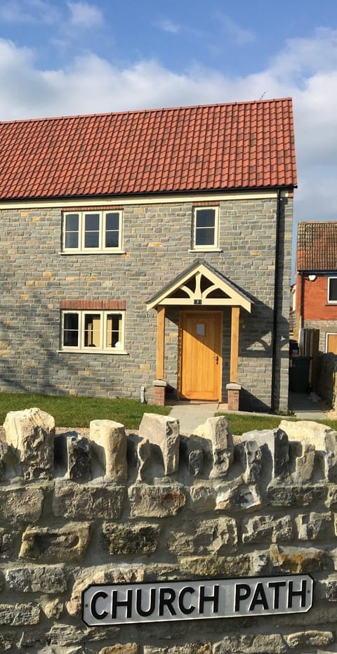 Property building, Street view