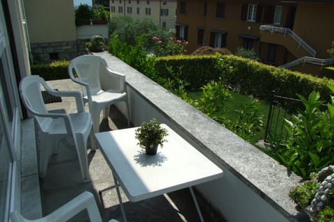 Garden, Balcony/Terrace, Garden view