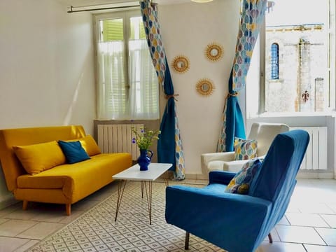 Living room, City view