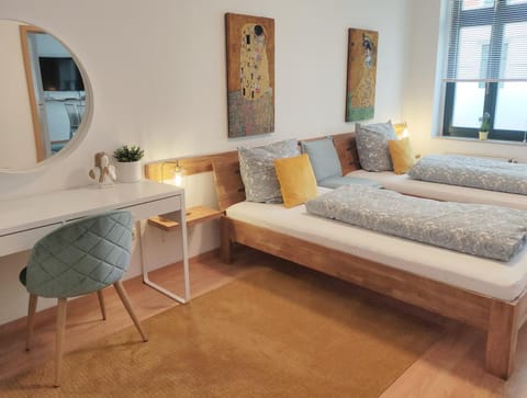 Bed, Bedroom