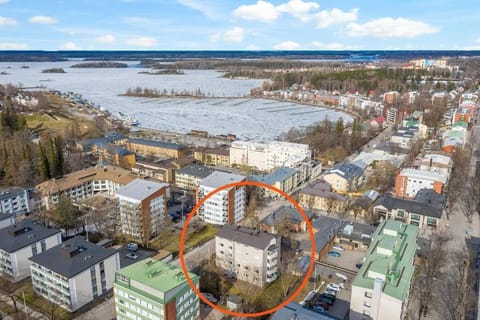 Ydinkeskusta kaksio Saimaa näkymillä, AC, WiFi, parveke Apartment in Finland