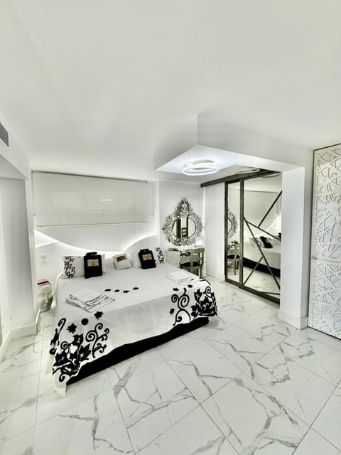 ESPECTACULAR Hogar en la playa MARBELLA Apartment in Marbella