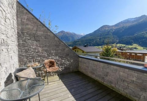 Natural landscape, View (from property/room), Balcony/Terrace, Mountain view