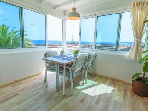 Natural landscape, View (from property/room), Balcony/Terrace, Living room, Dining area, Sea view