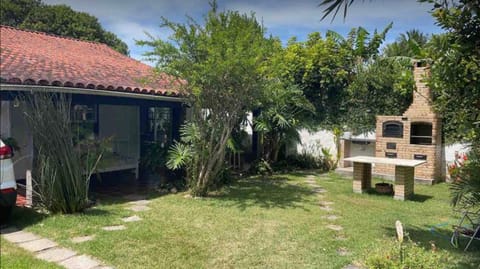 Property building, Day, BBQ facilities, Garden, Garden, Garden view
