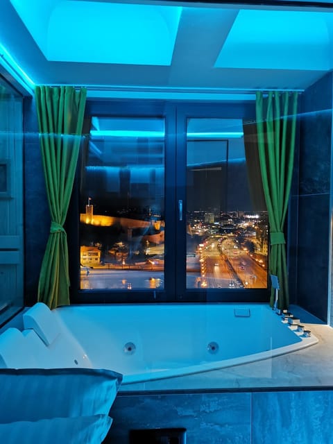 Bed, Night, Natural landscape, Hot Tub, Bedroom, City view