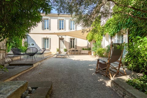 Les Cordeliers - Historical Center House in L'Isle-sur-la-Sorgue