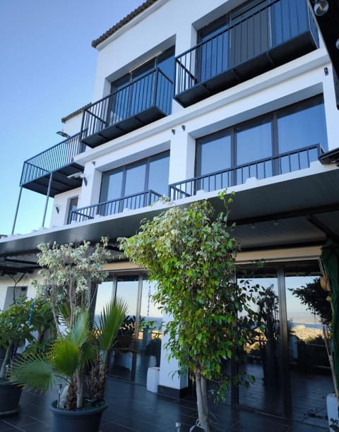 Pinar Suites Habitaciones Vacation rental in Torremolinos