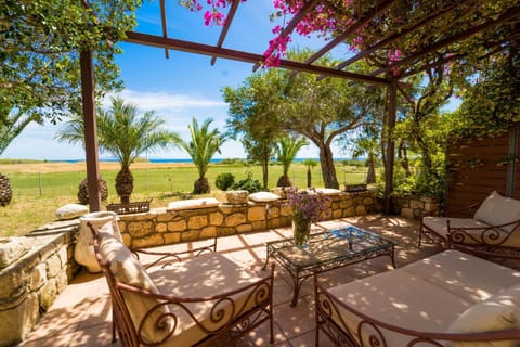 Patio, Garden view