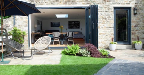 Property building, Garden