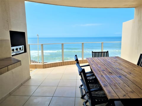 BBQ facilities, Balcony/Terrace, Dining area, Sea view