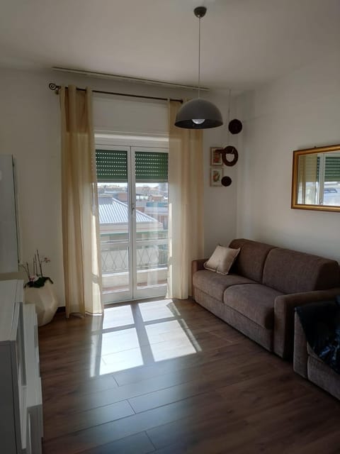 Casa Vacanze Celine a due passi dal mare CIN IT09056C2W8WF7M33 House in Savona