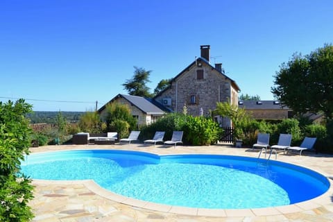 Property building, Day, Natural landscape, Garden, Garden view, Pool view, Swimming pool