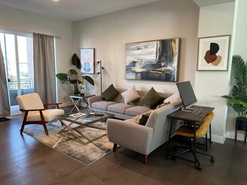 Stylish & Spacious Centrally-Located Home w/Garage House in Wheat Ridge