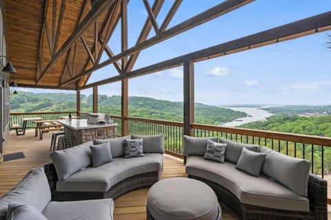 Ridgeview Retreat House in Indian Point