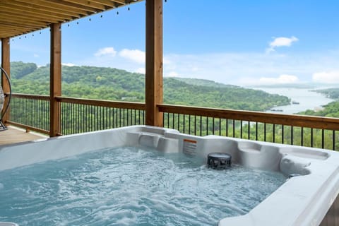 Ridgeview Retreat House in Indian Point