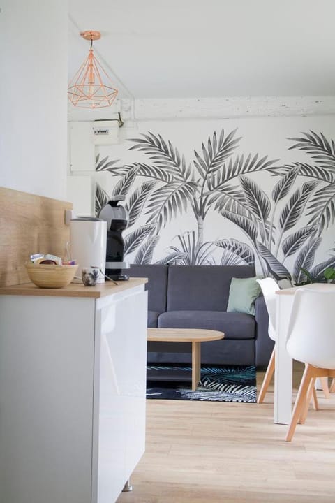Le TropiCool Apartment in Besançon