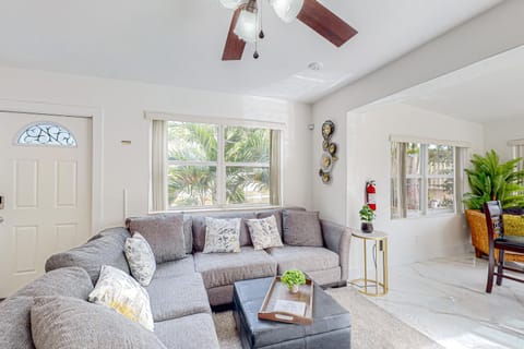 Seaview Suite House in Deerfield Beach