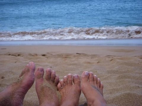 the Newport Family Peninsula Beach House Apartment in Balboa Peninsula