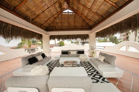 View (from property/room), Balcony/Terrace, Sea view