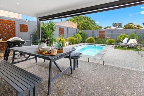 Patio, Pool view, Swimming pool
