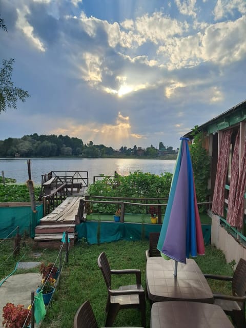 Natural landscape, Garden, Seating area, Lake view