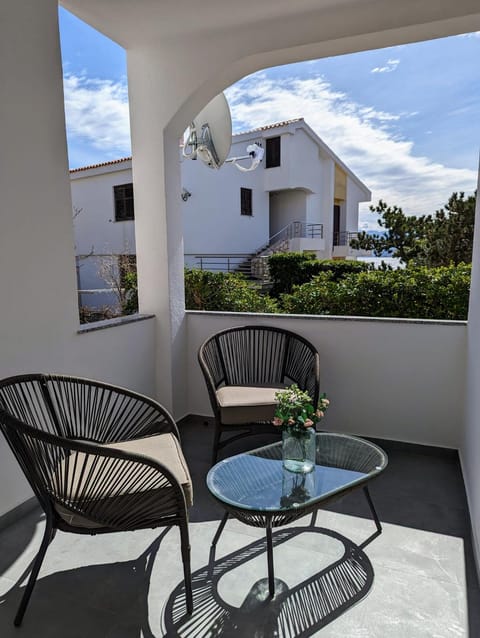 Kricin Sea Apartment Apartment in Lika-Senj County