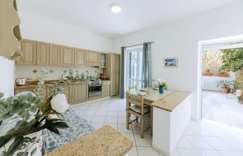 Lucia Maison Apartment in Forio