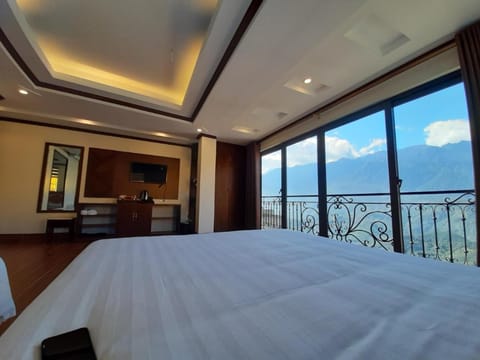Natural landscape, View (from property/room), Balcony/Terrace