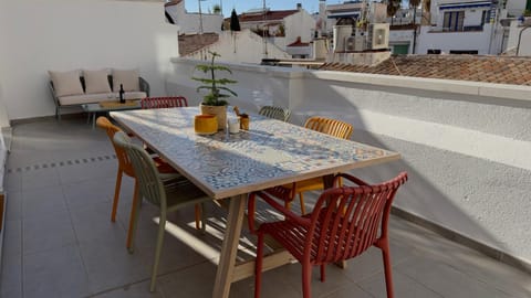Patio, Balcony/Terrace, Dining area, Drinks