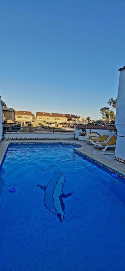 Day, Natural landscape, Pool view, Swimming pool, sunbed